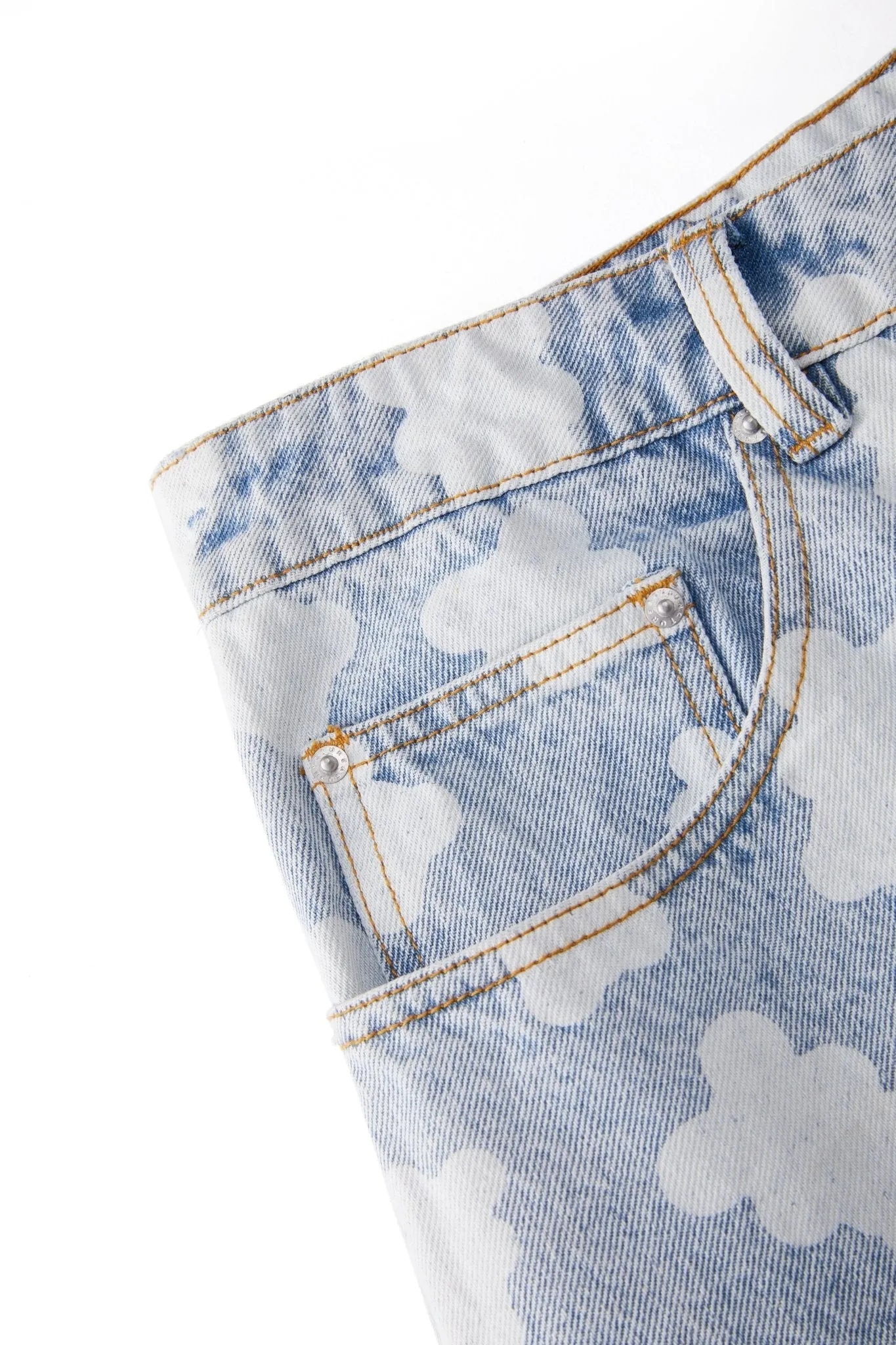 FLAKES DENIM SHORTS LIGHT BLUE