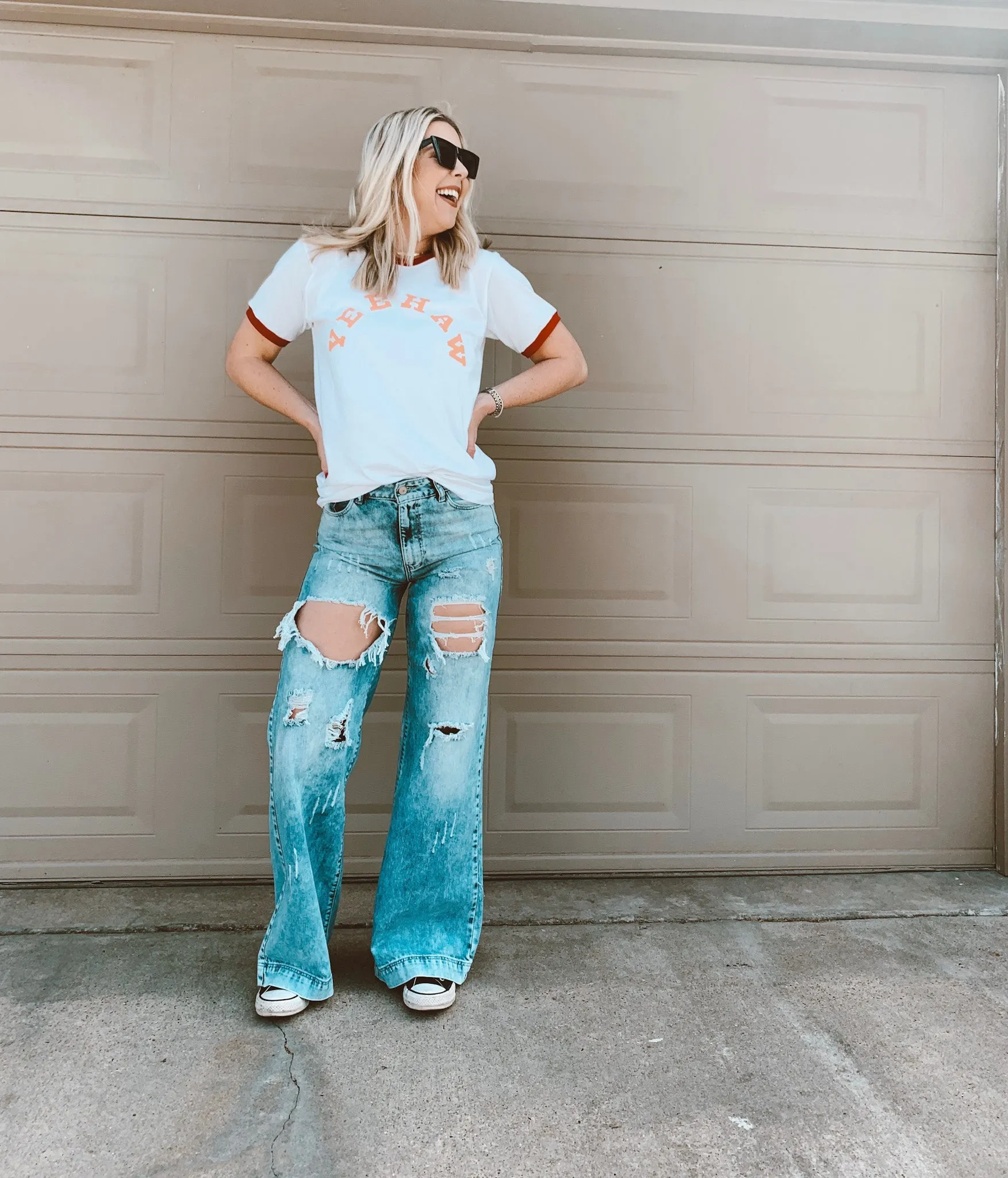 ROCKER DISTRESSED BOYFRIEND JEANS