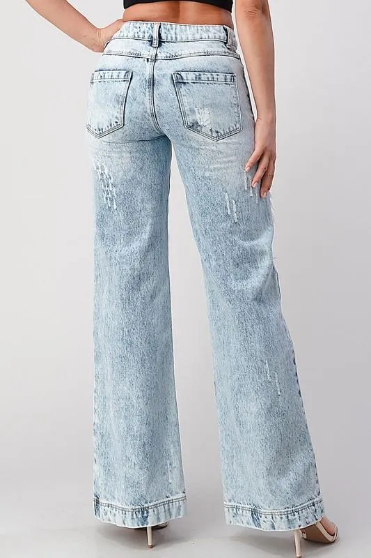 ROCKER DISTRESSED BOYFRIEND JEANS