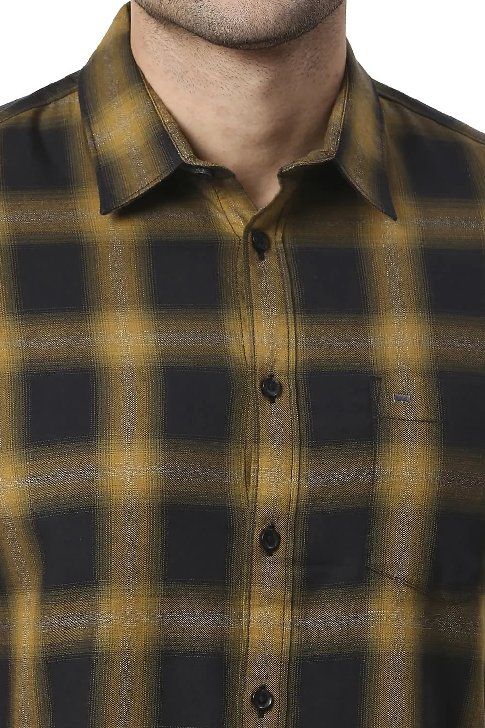 Slim Fit Cotton Grindle Checks Halfsleeves Shirt