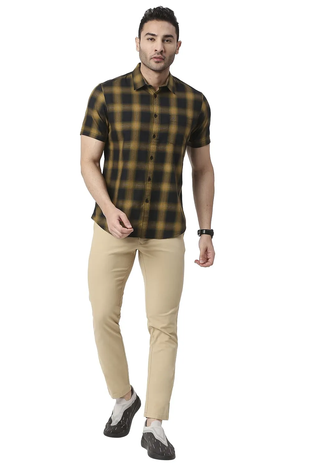 Slim Fit Cotton Grindle Checks Halfsleeves Shirt