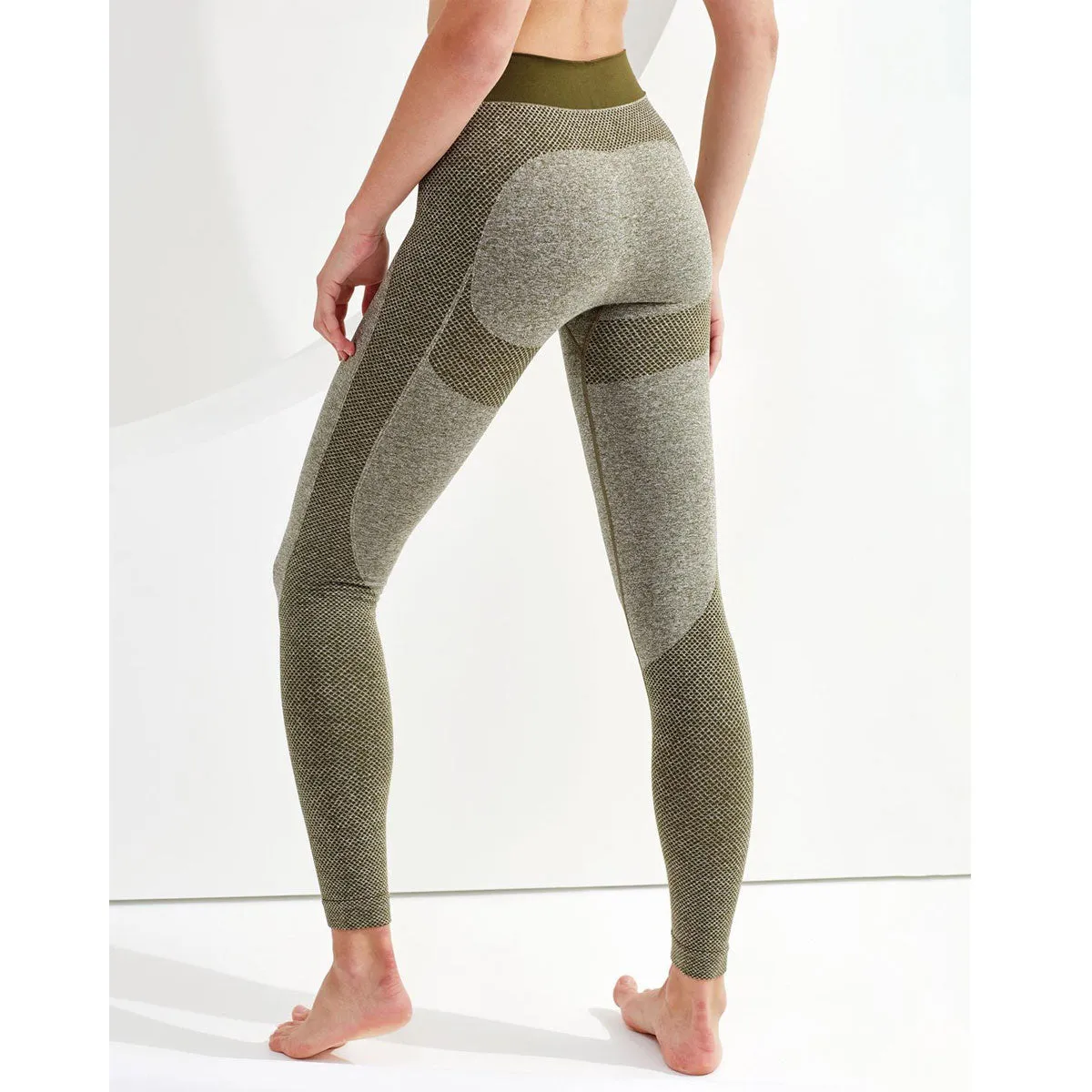 TriDri Seamless 3D Fit Sculpt Leggings - Womens - Olive